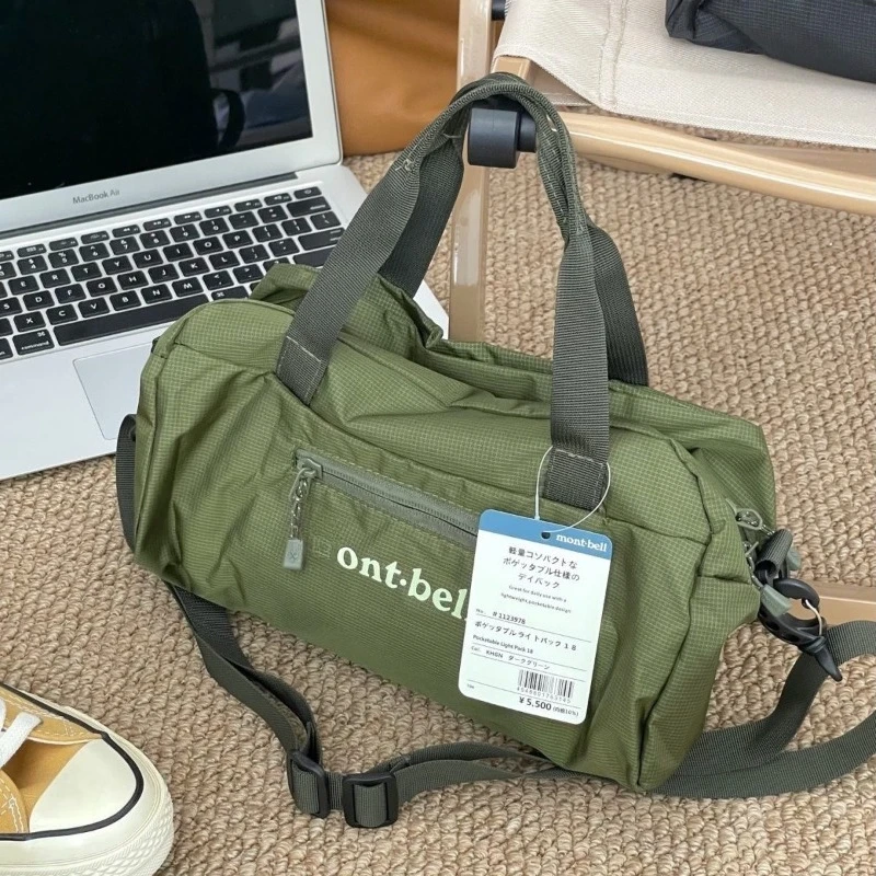 water-resistant, large-capacity bag perfect for outdoor use or as a casual yoga bag.Trendy Brand Bowling Bag: lightweight,
water-resistant, large-capacity bag perfect for outdoor use or as a casual yoga bag.Trendy Brand Bowling Bag: lightweight,