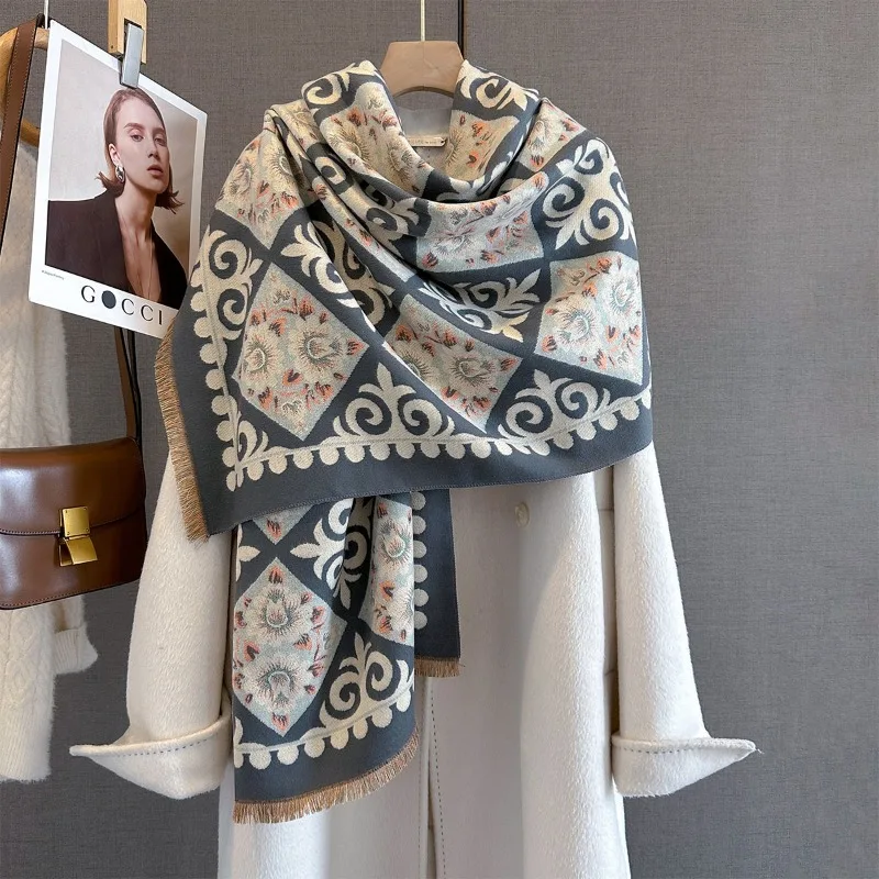 Новый внешний многофункциональный шарф с принтом, женский универсальный темпераментный шарф для защиты шеи, теплый ветрозащитный шарф, шаль
Новый внешний многофункциональный шарф с принтом, женский универсальный темпераментный шарф для защиты шеи, теплый ветрозащитный шарф, шаль