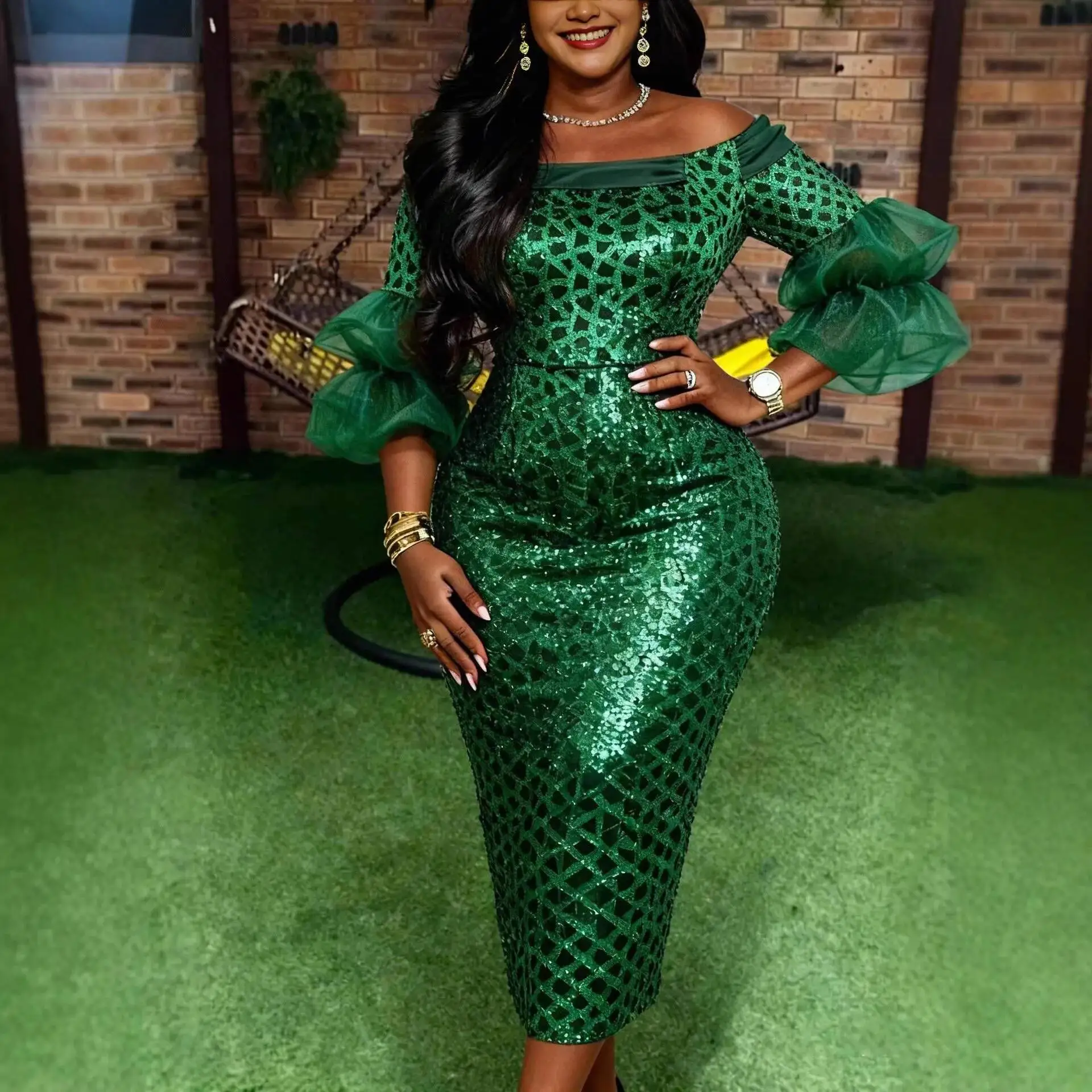Plus-size Women's Dark Green Dress, Slimming Off-shoulder Mesh Puff Sleeve Waist-cinching Elegant Party Dress Casual Y2K
Plus-size Women's Dark Green Dress, Slimming Off-shoulder Mesh Puff Sleeve Waist-cinching Elegant Party Dress Casual Y2K