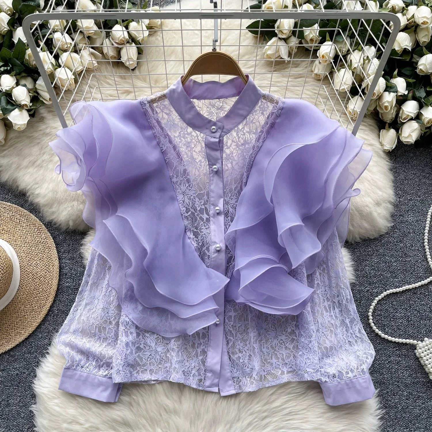 Элегантный шифоновый топ с кружевной отделкой в корейском стиле, лето 2025, для повседневной носки, свободный крой, короткий рукав, воротник-стойка, однотонный
Элегантный шифоновый топ с кружевной отделкой в корейском стиле, лето 2025, для повседневной носки, свободный крой, короткий рукав, воротник-стойка, однотонный