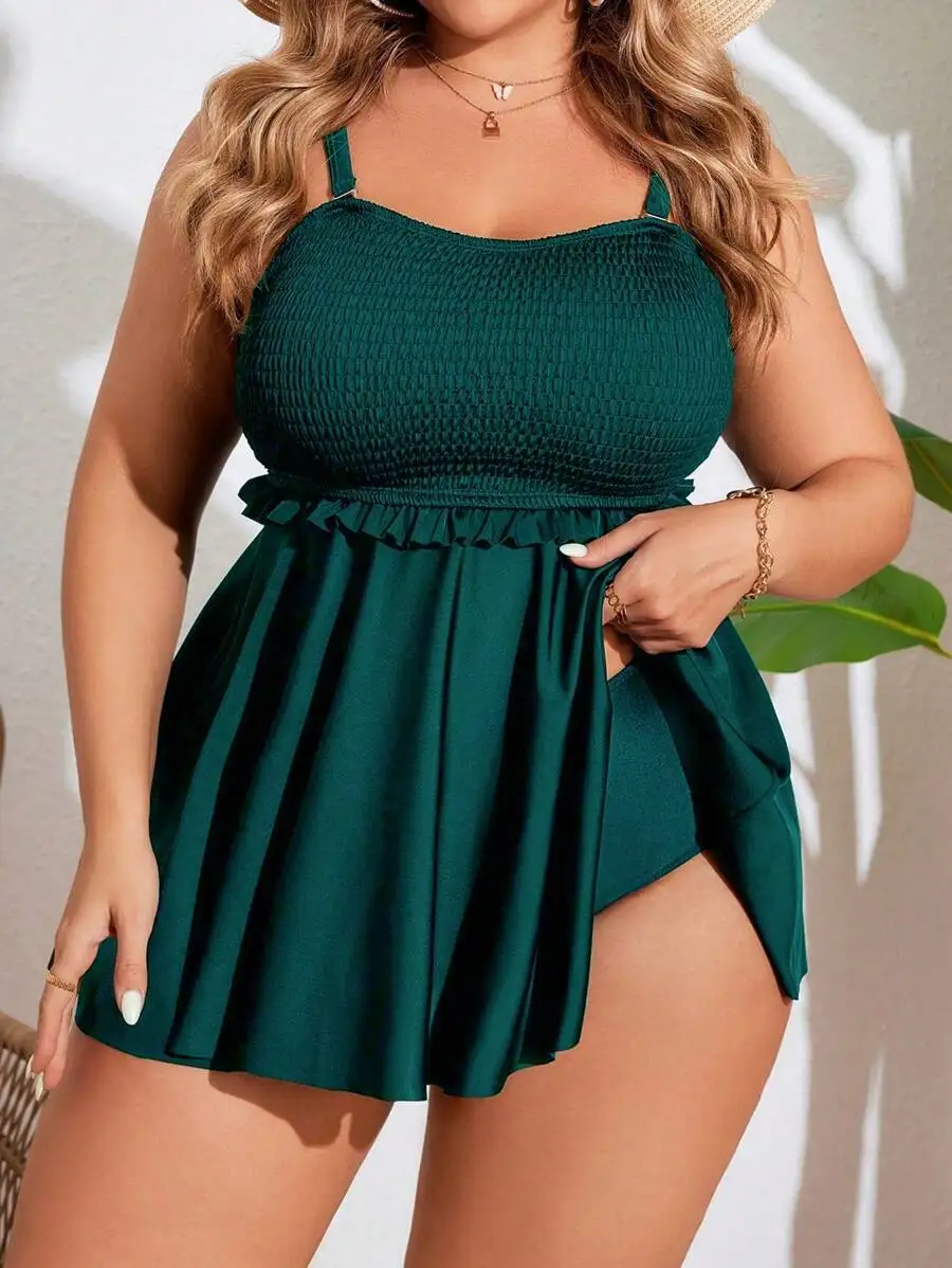 Plus Size Solid Color Spaghetti Strap Tankini Swimsuit Set With Ruffle Skirt
Plus Size Solid Color Spaghetti Strap Tankini Swimsuit Set With Ruffle Skirt