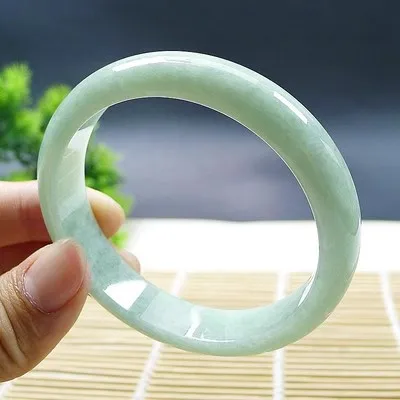 Natural Myanmar Jade 54mm-62mm bracelet exquisite princess bracelet to send girlfriend to send mother Hetian jade
Natural Myanmar Jade 54mm-62mm bracelet exquisite princess bracelet to send girlfriend to send mother Hetian jade