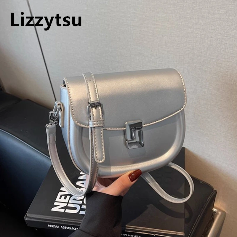 Lizzytsu Fashion Vintage PU Saddle Bag Casual Vintage Streetwear Easymatch Crossbody Bag Korean Streetwear Luxury Design Handbag 
Lizzytsu Fashion Vintage PU Saddle Bag Casual Vintage Streetwear Easymatch Crossbody Bag Korean Streetwear Luxury Design Handbag