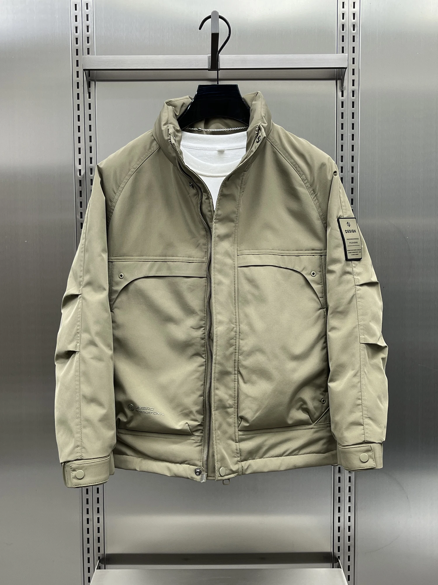 Casual Workwear down Jaet Men's Winter 2024 New Trend Brand Outdoor Cold Proof Warmth Outerwear Zipper Closure Regular Length
Casual Workwear down Jaet Men's Winter 2024 New Trend Brand Outdoor Cold Proof Warmth Outerwear Zipper Closure Regular Length