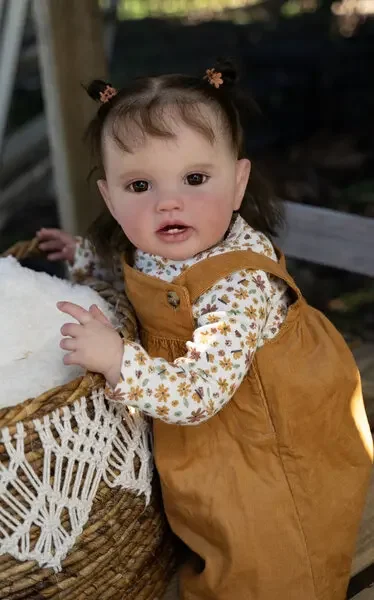 На заказ художника, 24 дюйма, 60 см, Reborn Baby Lottie, укорененные вручную волосы, уже готовая кукла с различным платьем
На заказ художника, 24 дюйма, 60 см, Reborn Baby Lottie, укорененные вручную волосы, уже готовая кукла с различным платьем