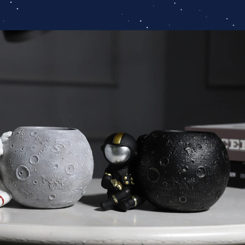 Cute Space Astronaut Pen Container for Kids Creative Desk Decoration and Stationery Organizer Table Organizer
Cute Space Astronaut Pen Container for Kids Creative Desk Decoration and Stationery Organizer Table Organizer