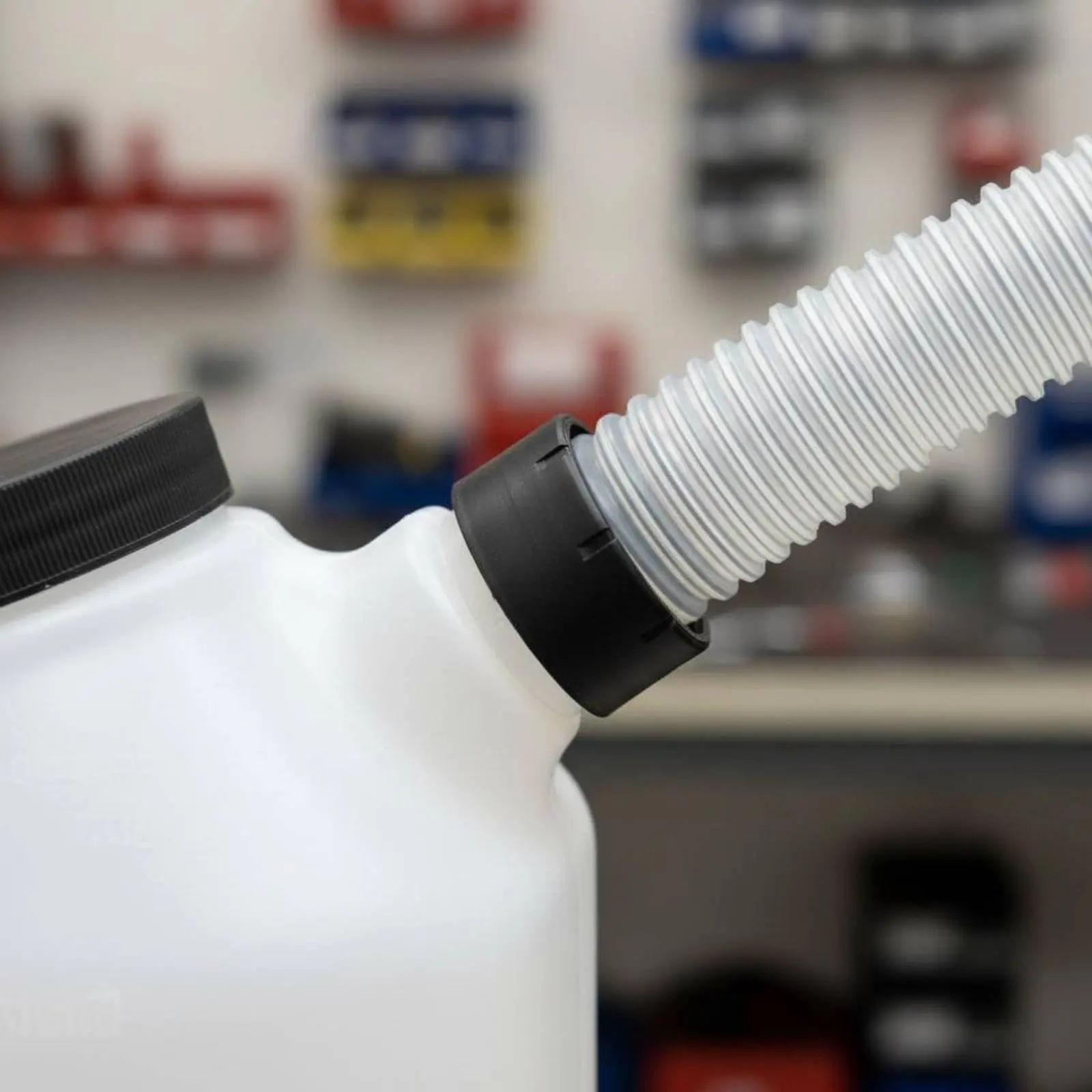 4L Oil Measuring Pitcher Includes Pouring Spout Plastic Fluid Pouring Container Automotive Tool Sturdy HDPE Material
4L Oil Measuring Pitcher Includes Pouring Spout Plastic Fluid Pouring Container Automotive Tool Sturdy HDPE Material