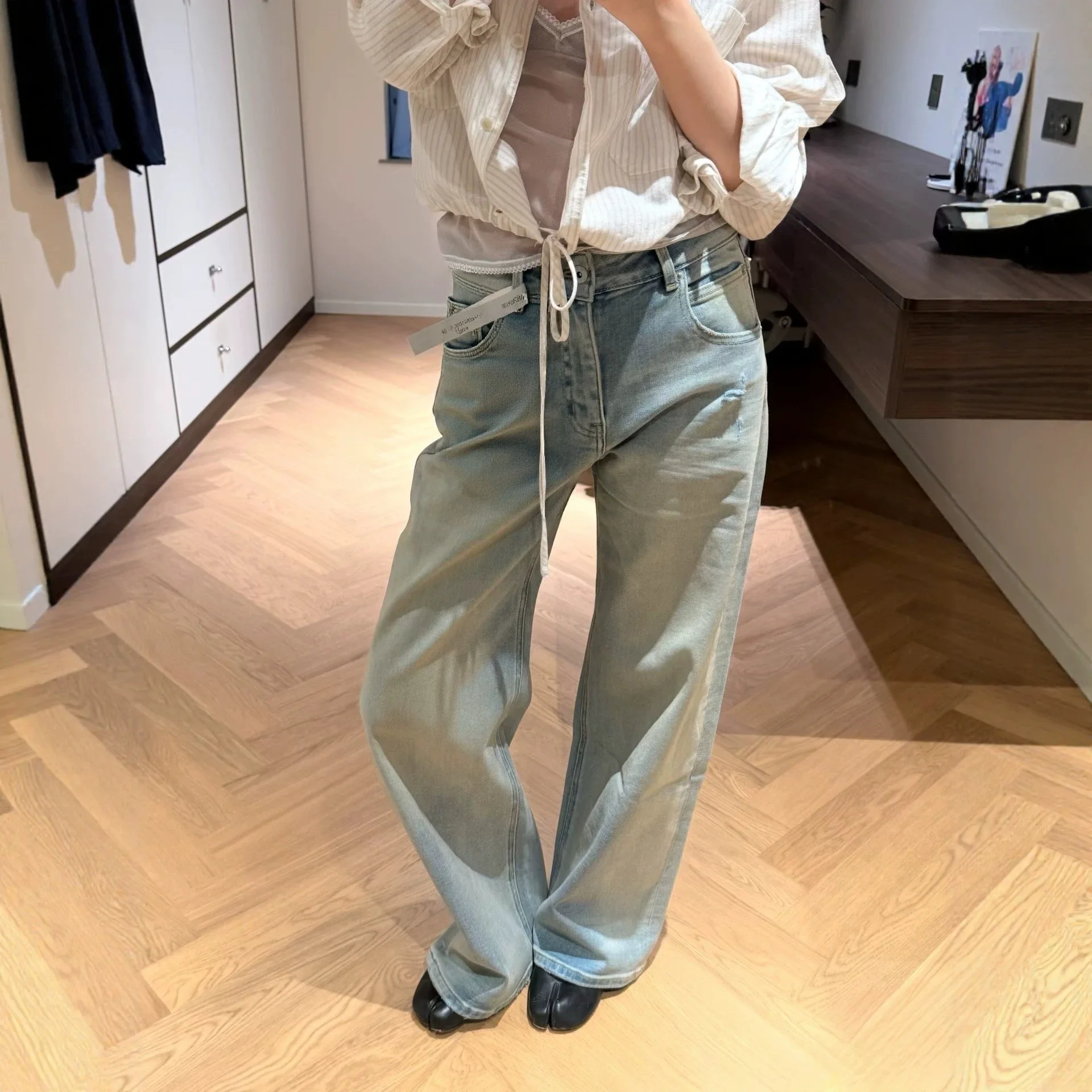 Fashion mid Waist Jeans New Denim Pants Trousers Retro Style Straight Leg Cotton Stretchy Women's Premium Quality Jeans
Fashion mid Waist Jeans New Denim Pants Trousers Retro Style Straight Leg Cotton Stretchy Women's Premium Quality Jeans