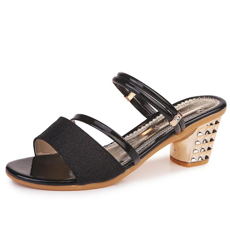 Sliver Summer High Heels Low Block Square Middle Heel Shoe Fashion Female Sandals New Fashion Gold Women Shoes Slippers
Sliver Summer High Heels Low Block Square Middle Heel Shoe Fashion Female Sandals New Fashion Gold Women Shoes Slippers