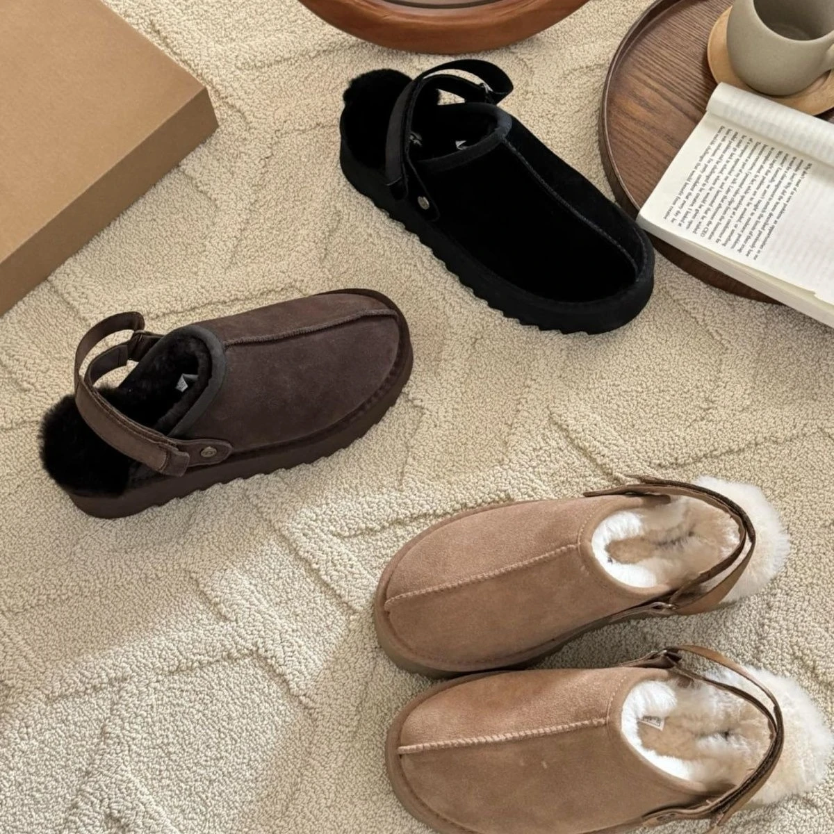 2025 Fall Winter Women's Warm Cotton Slippers Fleece Lined Closed Toe Velcro Nylon Strap Indoor Slippers
2025 Fall Winter Women's Warm Cotton Slippers Fleece Lined Closed Toe Velcro Nylon Strap Indoor Slippers