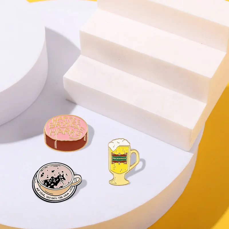 Эмалированная булавка Butterbeer на заказ, броши для торта кофе на день рождения, рубашка, сумка с лацканами, значок волшебного мира, книга, ювелирные изделия из фильма, подарок для фанатов
Эмалированная булавка Butterbeer на заказ, броши для торта кофе на день рождения, рубашка, сумка с лацканами, значок волшебного мира, книга, ювелирные изделия из фильма, подарок для фанатов