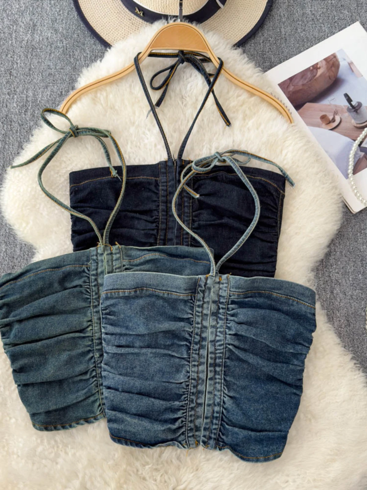 Halter Denim Strapless Tank Top Women Summer New Folds Elastic Waist Slim Fit Sexy Camis Streetwear Light Blue Bottom Tops
Halter Denim Strapless Tank Top Women Summer New Folds Elastic Waist Slim Fit Sexy Camis Streetwear Light Blue Bottom Tops