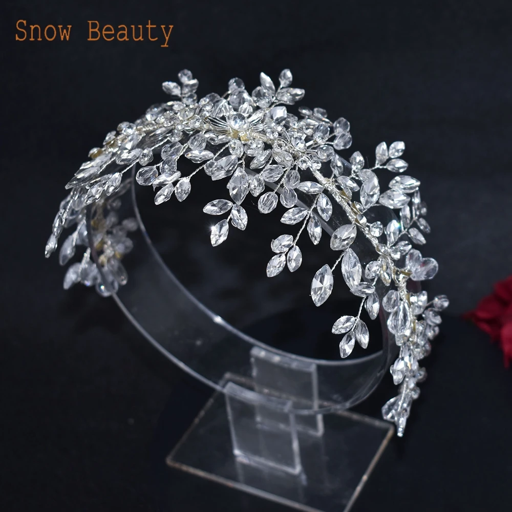 DZ080 Rhinestone Bridal Headband Silver Tiara for Bride Headpieces for Wedding Hair Accessories for Brides Prom Photography
DZ080 Rhinestone Bridal Headband Silver Tiara for Bride Headpieces for Wedding Hair Accessories for Brides Prom Photography