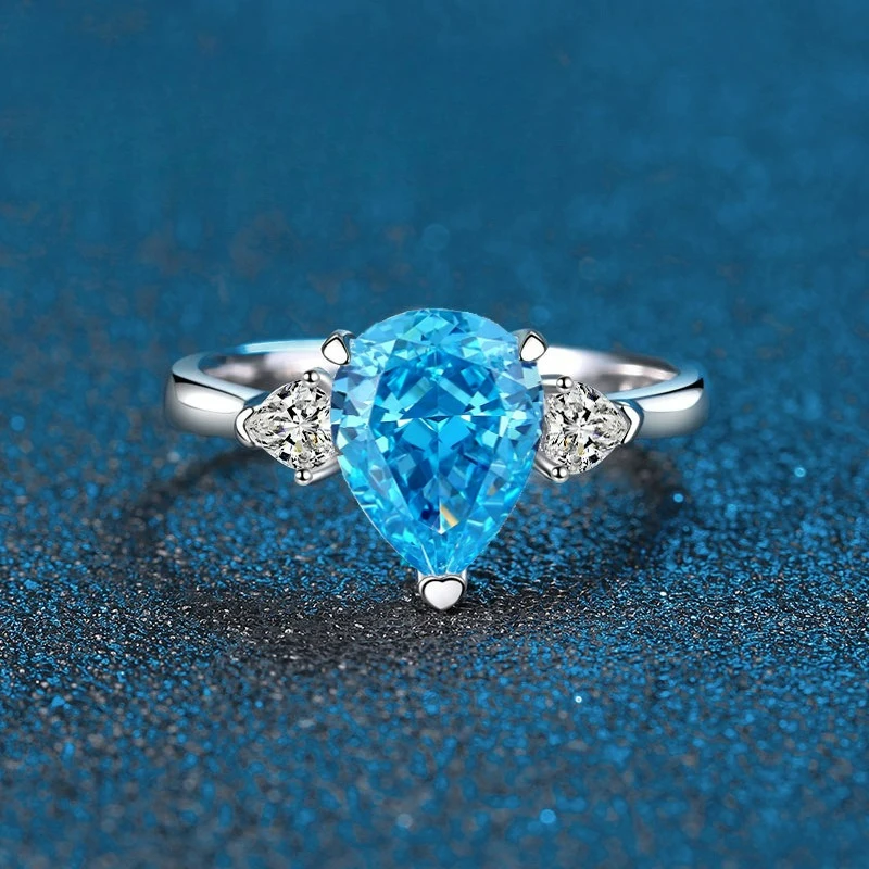 PT950 Platinum Ice Flower Cut Women's Ring, Sea Blue, Yellow, Pink, White, Four Color Waterdrop Shaped Diamond Ring
PT950 Platinum Ice Flower Cut Women's Ring, Sea Blue, Yellow, Pink, White, Four Color Waterdrop Shaped Diamond Ring