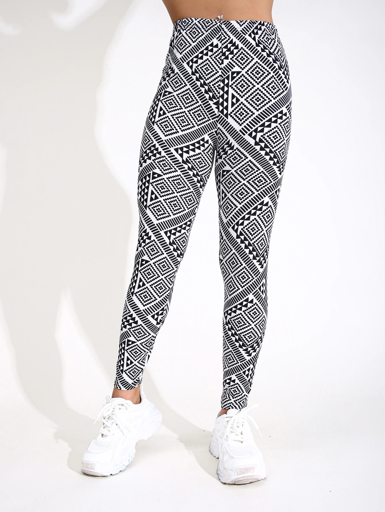 Autumn Winter 1PACK Women's Block Pattern Sexy Tight Legging Casual Sports Elegant Fitness Yoga Pants
Autumn Winter 1PACK Women's Block Pattern Sexy Tight Legging Casual Sports Elegant Fitness Yoga Pants