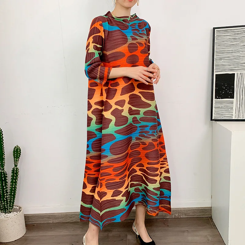Wholesale Pleated Accordion Print Fashion Pleated Dress Women Plus Size Long Sleeve Printed Women's Dress
Wholesale Pleated Accordion Print Fashion Pleated Dress Women Plus Size Long Sleeve Printed Women's Dress