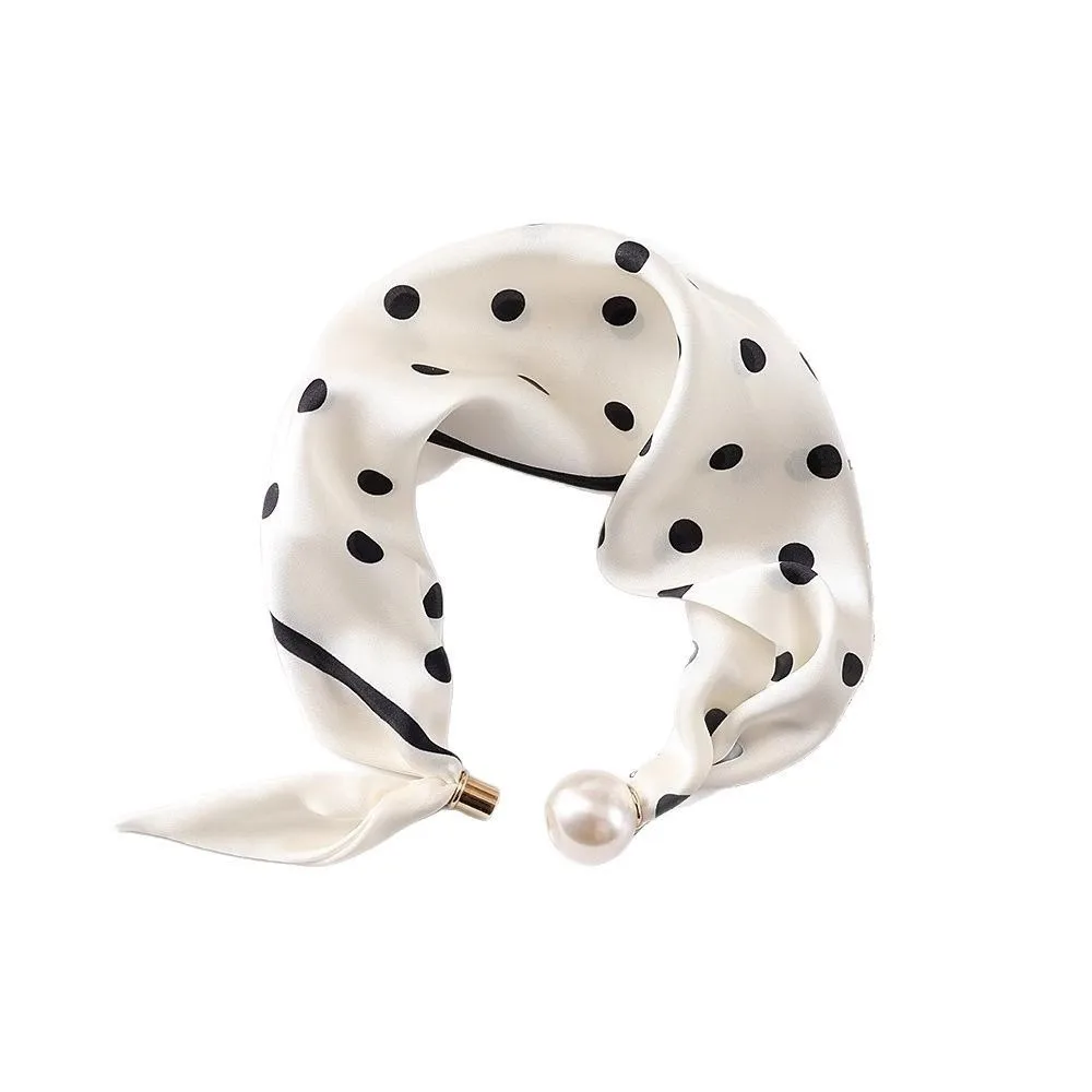 Fashion Pearl Buckle Silk Scarf Thin Printed Neck Scarf Lightweight Soft Neckerchief Women
Fashion Pearl Buckle Silk Scarf Thin Printed Neck Scarf Lightweight Soft Neckerchief Women