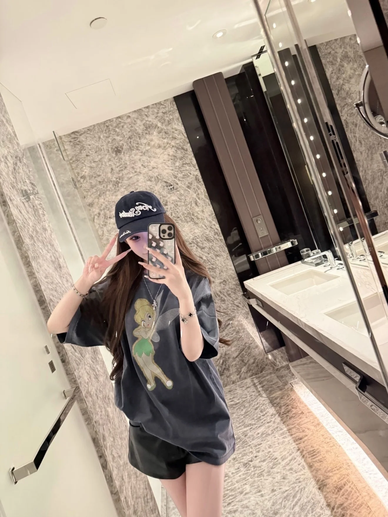 Washed Blue Short Sleeve T-Shirt Women's Mid-Length Half Sleeve Top Casual Style Print Patchwork Cotton round Neck Tee
Washed Blue Short Sleeve T-Shirt Women's Mid-Length Half Sleeve Top Casual Style Print Patchwork Cotton round Neck Tee