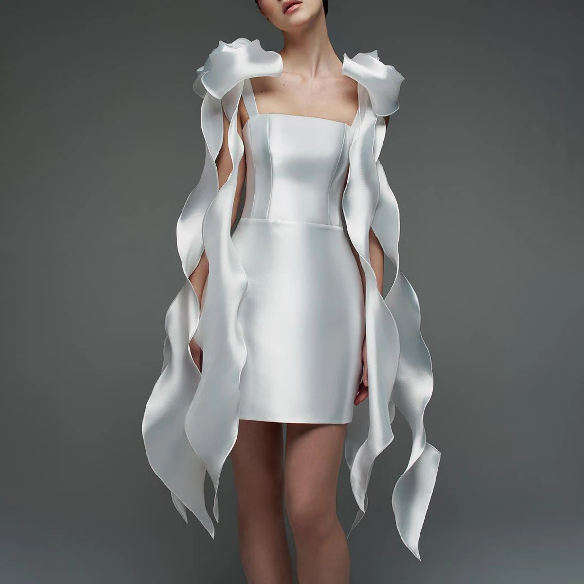 Romantic Sheath Satin Short Wedding Dresses With Bow Detachable Mini Square Collar Bridal Party Gown Vestidos Novia
Romantic Sheath Satin Short Wedding Dresses With Bow Detachable Mini Square Collar Bridal Party Gown Vestidos Novia