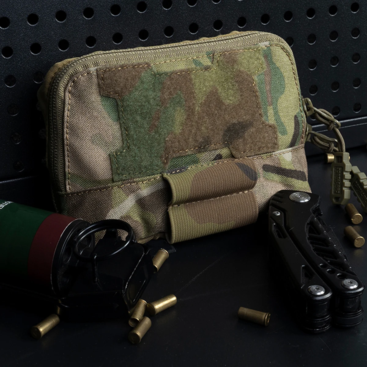 Tactical Molle Map Bag, Airsoft Vest Chest Storage Bag, Hunting Expansion Waist Pack, Suitable for Paintball, War Games
Tactical Molle Map Bag, Airsoft Vest Chest Storage Bag, Hunting Expansion Waist Pack, Suitable for Paintball, War Games