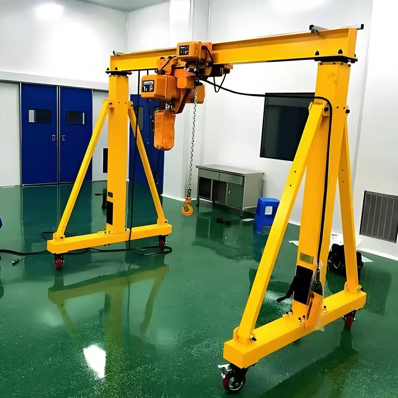Customized Mini Workshop Gantry Crane Frame 4 Wheels Simple Compact Mobile Design Electric Power Source 3-10 Ton Loading Hoist
Customized Mini Workshop Gantry Crane Frame 4 Wheels Simple Compact Mobile Design Electric Power Source 3-10 Ton Loading Hoist