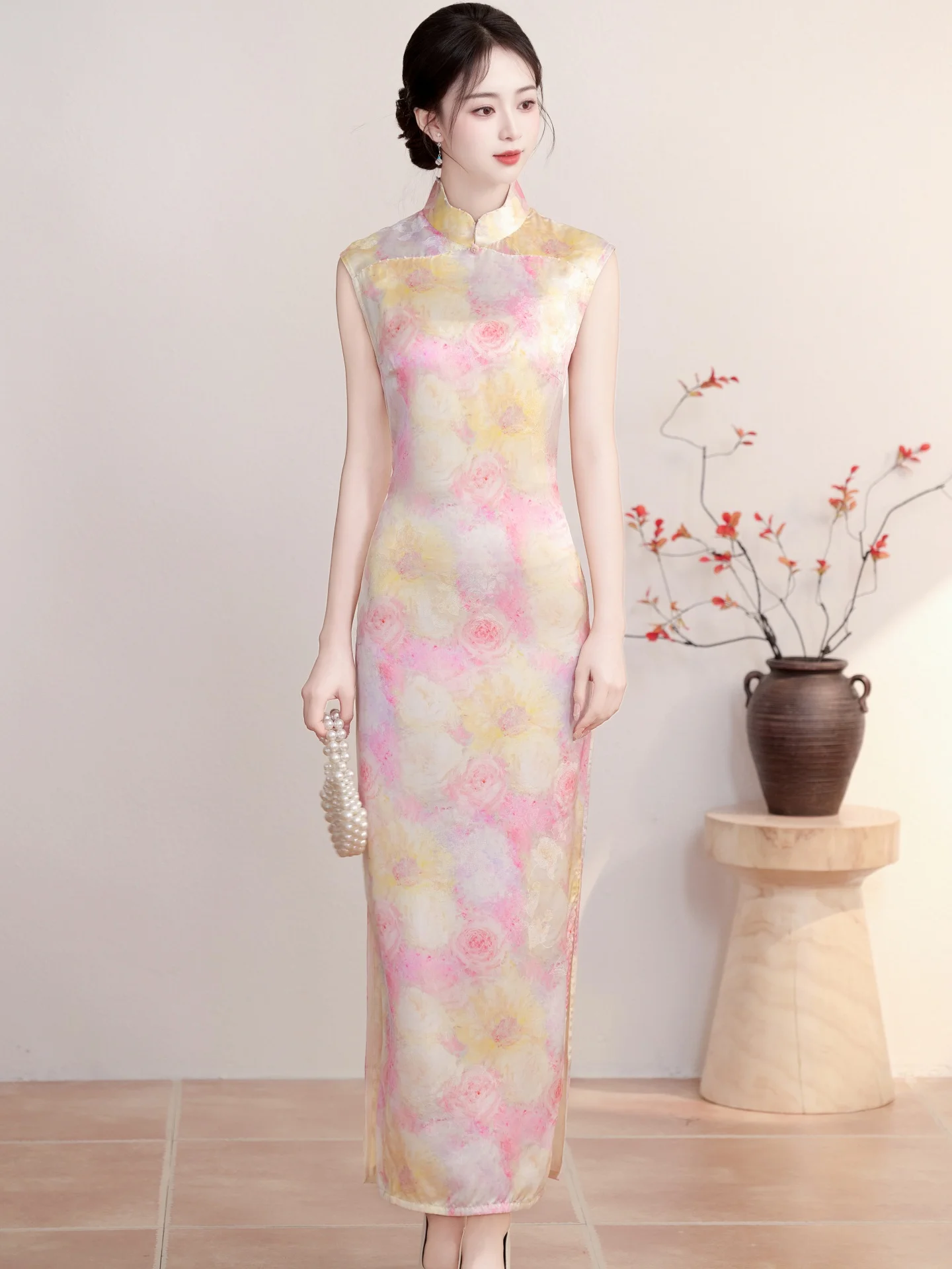 Ele Young Sle Svel ing New Version Chinese National Sle Dr for Women Breathable Long Qipao
Ele Young Sle Svel ing New Version Chinese National Sle Dr for Women Breathable Long Qipao