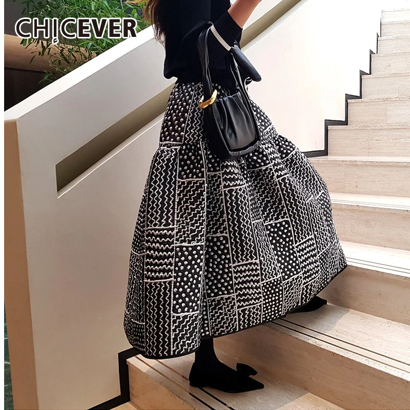 CHICEVER Colorblock Wavecut Printed Skirt for Women High Waist Spliced Elastic A Line Temperament Maxi Skirts Female Spring 2025
CHICEVER Colorblock Wavecut Printed Skirt for Women High Waist Spliced Elastic A Line Temperament Maxi Skirts Female Spring 2025