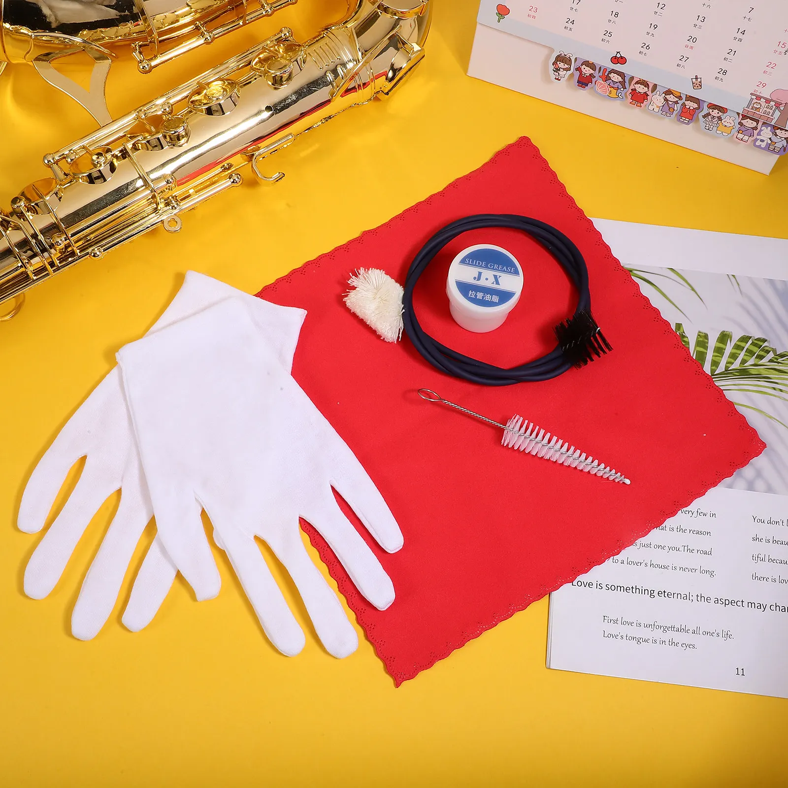 Trumpet Cleaning Kit Core Horn Care Set Mouthpiece Brush Cleaning Cloth Gloves Cork Grease Suitable for Trumpets Flutes
Trumpet Cleaning Kit Core Horn Care Set Mouthpiece Brush Cleaning Cloth Gloves Cork Grease Suitable for Trumpets Flutes