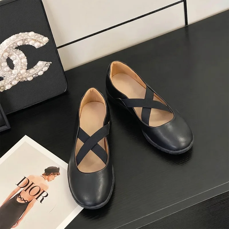 Womens Mary Jane Shoes Exquisite Ballet Chunky Sneakers for Woman Fashion Soft Leather Casual Shoes Designer Shoes Zapatos Mujer
Womens Mary Jane Shoes Exquisite Ballet Chunky Sneakers for Woman Fashion Soft Leather Casual Shoes Designer Shoes Zapatos Mujer
