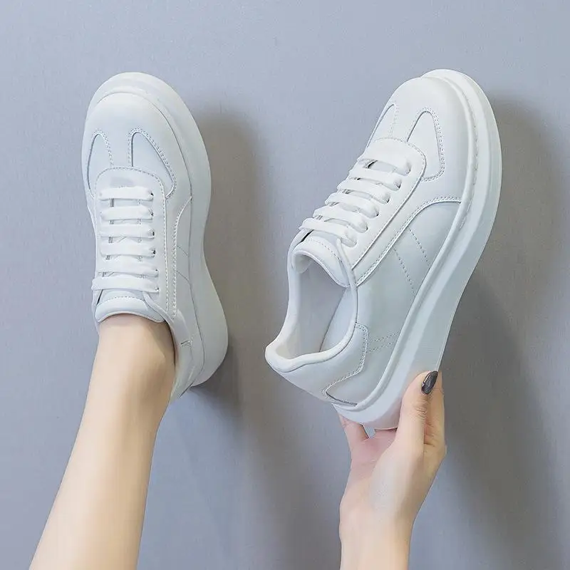 Women's Sporty Thick Bottom Casual Shoes Spring 2025 round Toe Fashion Color Board Shoes Front Buckle Leisure Footwear
Women's Sporty Thick Bottom Casual Shoes Spring 2025 round Toe Fashion Color Board Shoes Front Buckle Leisure Footwear