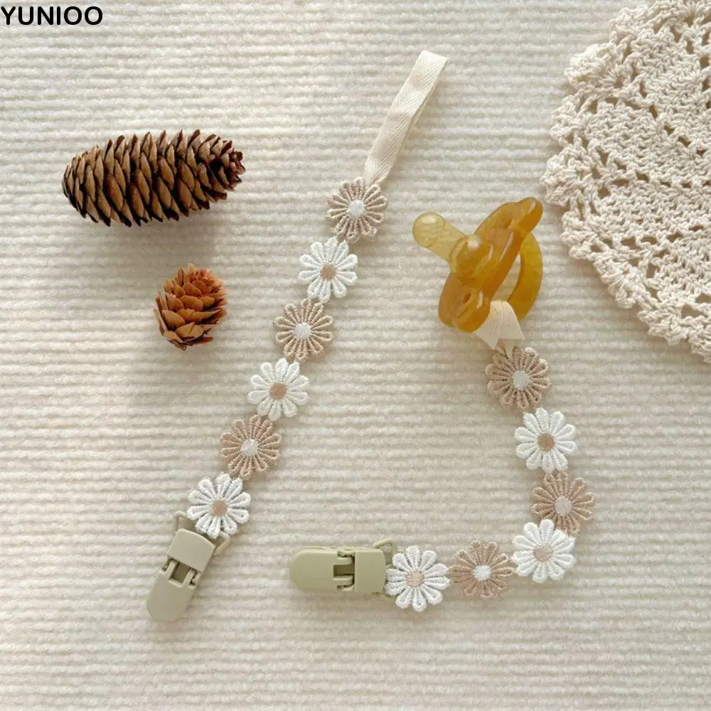 Daisy Baby Pacifier Chain Adjustable Flower Soother Holder Dummy Clips Teether Toys Straps Nipple Holder Clips Children
Daisy Baby Pacifier Chain Adjustable Flower Soother Holder Dummy Clips Teether Toys Straps Nipple Holder Clips Children