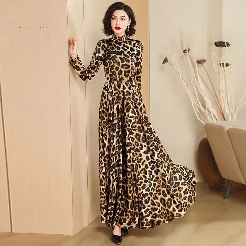 Spring Autumn New Vintage Leopard Temperament Elegant Print Long Dress Slim And Ankle Swing Waist Zipper Comfortable Long Skirt
Spring Autumn New Vintage Leopard Temperament Elegant Print Long Dress Slim And Ankle Swing Waist Zipper Comfortable Long Skirt