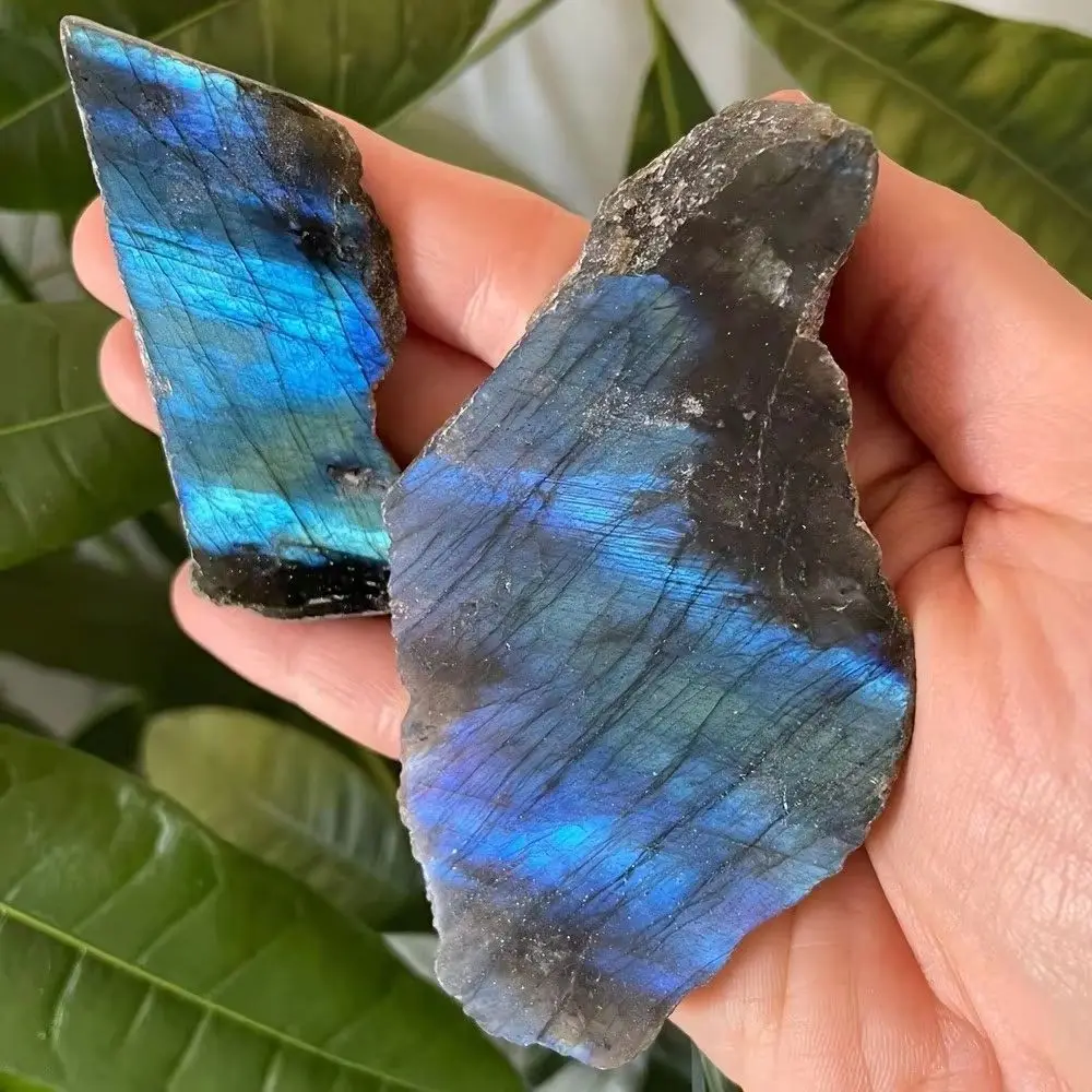 Natural Labradorite Slab Blue Flash Stone Polished Raw Crystal Stone Mineral Specimen for Meditation Decor Desk ornament
Natural Labradorite Slab Blue Flash Stone Polished Raw Crystal Stone Mineral Specimen for Meditation Decor Desk ornament