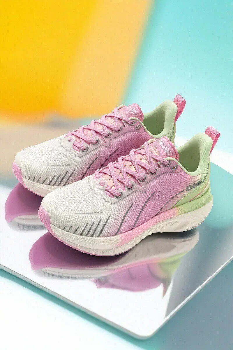 ONEMIX Women's Running Shoes – Ultralight, Shock-Absorbing, and Responsive Athletic Shoes for Spring and Autumn
ONEMIX Women's Running Shoes – Ultralight, Shock-Absorbing, and Responsive Athletic Shoes for Spring and Autumn