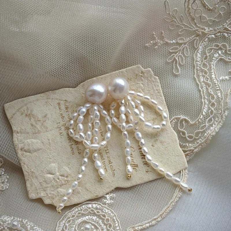 White Natural Pearl Handmade Tassel Mid-length Earrings Popular Style Dangle Earrings Statement Jewelry Valentines Jewelry
White Natural Pearl Handmade Tassel Mid-length Earrings Popular Style Dangle Earrings Statement Jewelry Valentines Jewelry