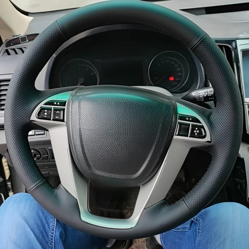 Для моделей BYD F3 16-20. Сшитый вручную чехол на руль, легкий и дышащий, дизайн модификации полного покрытия.
Для моделей BYD F3 16-20. Сшитый вручную чехол на руль, легкий и дышащий, дизайн модификации полного покрытия.