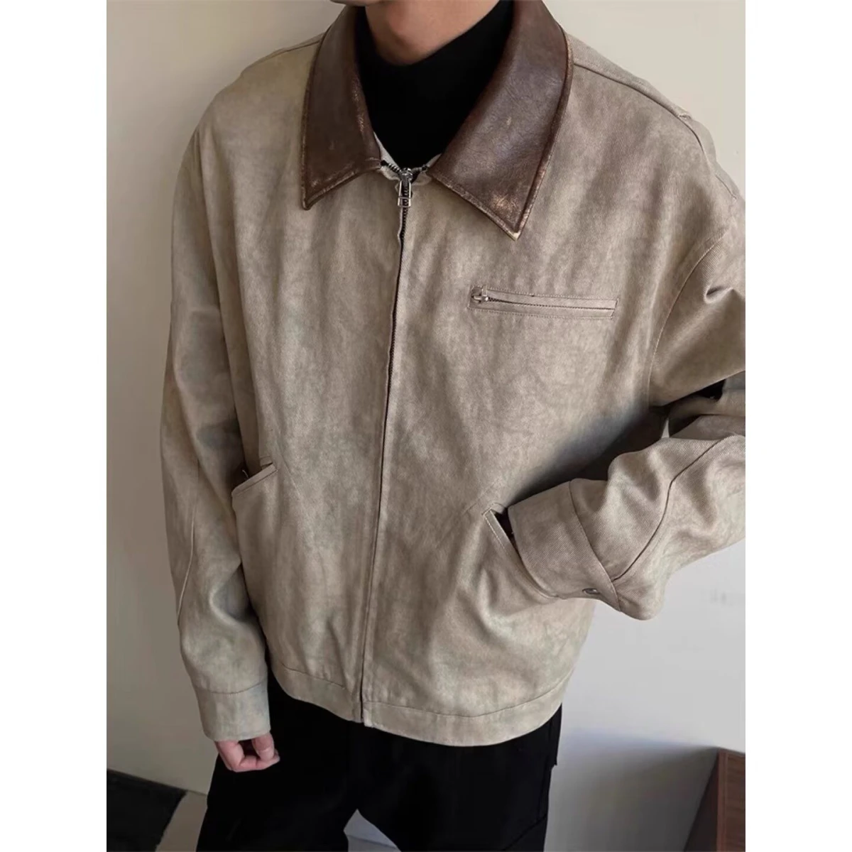 Faionable Korean Sle Men's ort Jaet Loose Fit Turn-down Collar Workwear with kets Autumn 2025 New Arrival Slimming...
Faionable Korean Sle Men's ort Jaet Loose Fit Turn-down Collar Workwear with kets Autumn 2025 New Arrival Slimming...