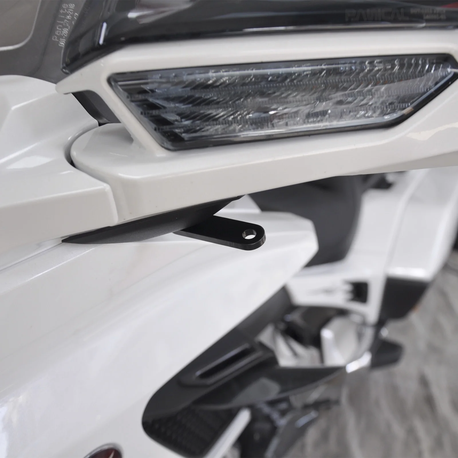 PANICAL goldwing spotlight bracket for Honda Goldwing GL1800 F6B 2018-2026 motorcycle accessories sports camera stand
PANICAL goldwing spotlight bracket for Honda Goldwing GL1800 F6B 2018-2026 motorcycle accessories sports camera stand