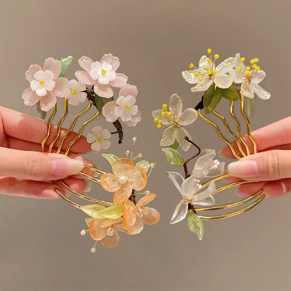 Classical Hair Comb Chinese Style Hair Stick U Shape Flower Hanfu Hairpin Tassel Hair Chopstick Cheongsam Accessories
Classical Hair Comb Chinese Style Hair Stick U Shape Flower Hanfu Hairpin Tassel Hair Chopstick Cheongsam Accessories