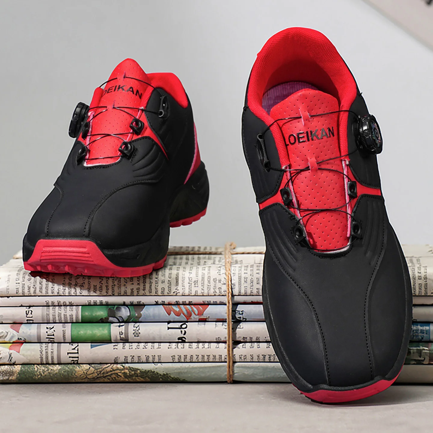 Men's Golf Shoes: High-Quality, Non-Slip Athletic Sneakers Equipped with a Rotating Button for Ultimate Comfort!
Men's Golf Shoes: High-Quality, Non-Slip Athletic Sneakers Equipped with a Rotating Button for Ultimate Comfort!