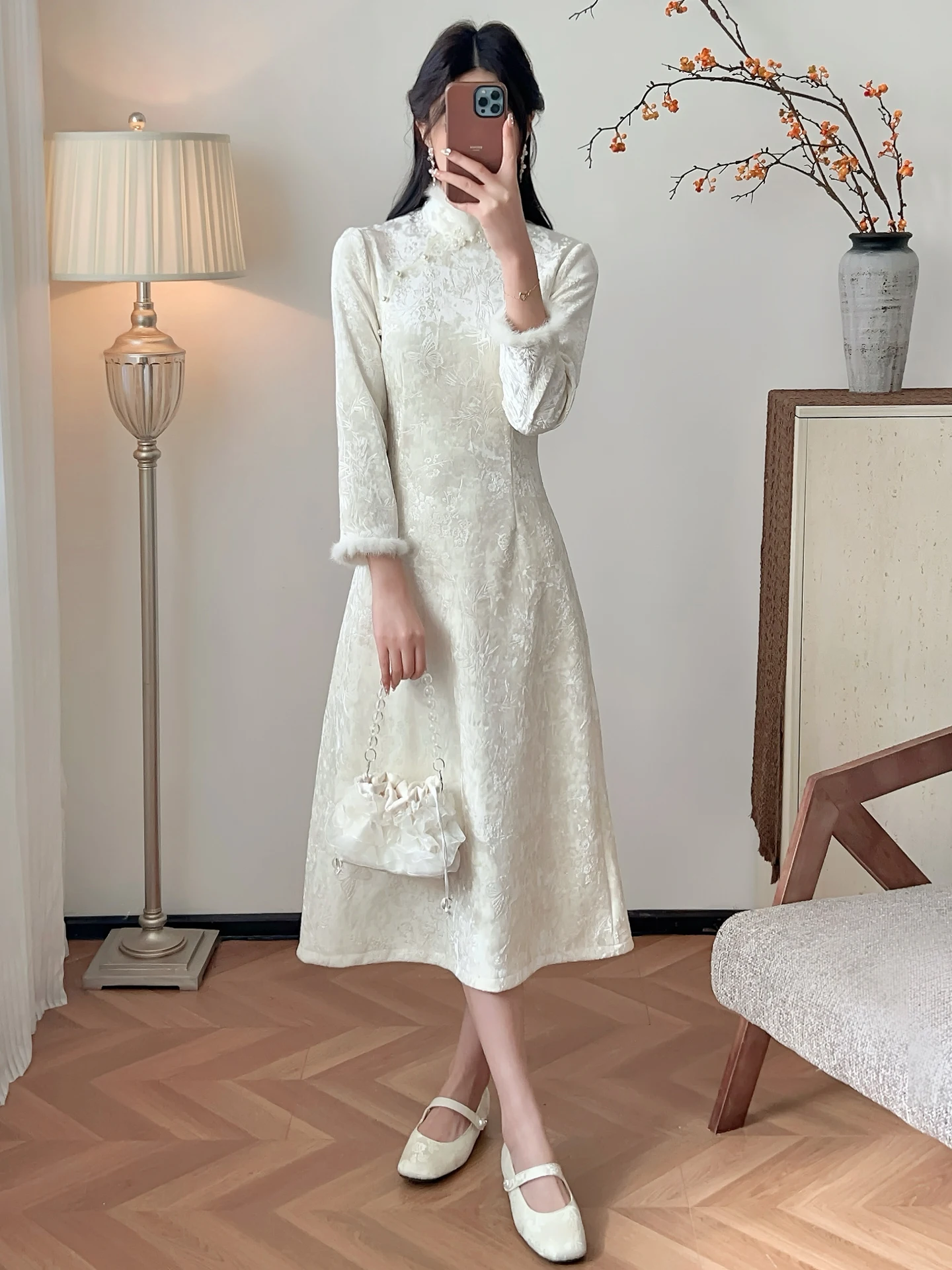 Ele Long Sve Velvet Qipao Dr Women's Winter Faion Fce Lined Charming ature Ele Sle Chinese New Sle
Ele Long Sve Velvet Qipao Dr Women's Winter Faion Fce Lined Charming ature Ele Sle Chinese New Sle