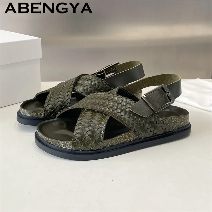 Leather Knitted Thick Bottom Flat Sandals for Woman Rome Sandals Summer Casual Round Open Toe Beach Shoes Women Zapatillas mujer
Leather Knitted Thick Bottom Flat Sandals for Woman Rome Sandals Summer Casual Round Open Toe Beach Shoes Women Zapatillas mujer