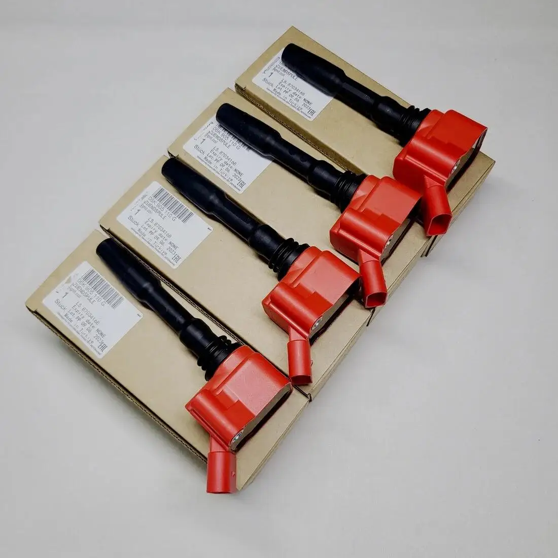 4 шт. КАТУШКА ЗАЖИГАНИЯ ДЛЯ AUDI A1 A3 A4 A5 A6 Q5 TT SEAT LEON SKODA OCTAVIA VW EOS GOLF VI VII 1.8 2.0TFSI 06K 905110 Г 06Л 905110 Д
4 шт. КАТУШКА ЗАЖИГАНИЯ ДЛЯ AUDI A1 A3 A4 A5 A6 Q5 TT SEAT LEON SKODA OCTAVIA VW EOS GOLF VI VII 1.8 2.0TFSI 06K 905110 Г 06Л 905110 Д