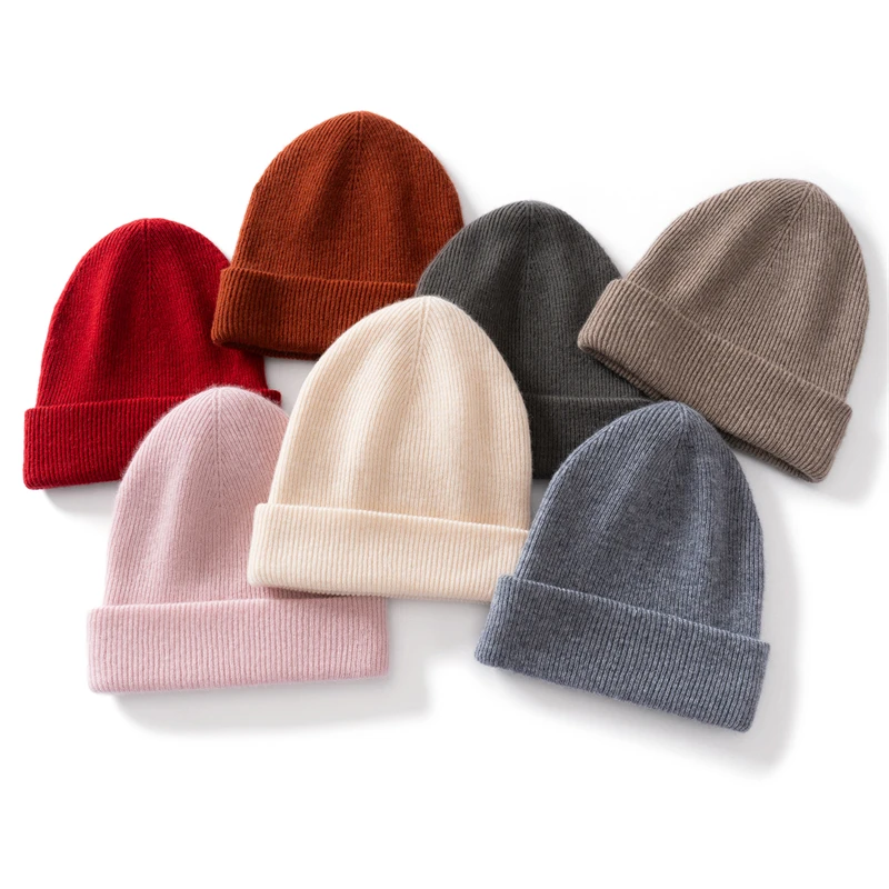 KOIJINSKY Women's Autumn/Winter 35% Cashmere Knitted Hat
KOIJINSKY Women's Autumn/Winter 35% Cashmere Knitted Hat