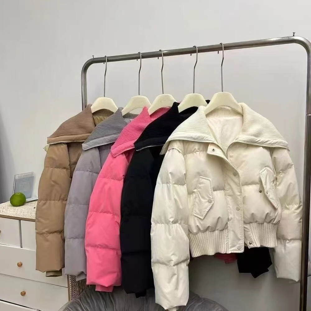 Осень-зима 2022, женская искусственная стеганая куртка из двух предметов, укороченный пуховик с отложным воротником, корейские толстые парки, дизайнерская верхняя одежда
Осень-зима 2022, женская искусственная стеганая куртка из двух предметов, укороченный пуховик с отложным воротником, корейские толстые парки, дизайнерская верхняя одежда