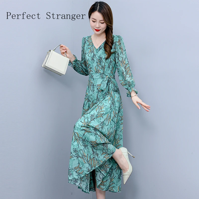 2024 Autumn New Arrival Chiffon Women Long Sleeve Dress Printed Elegant V Collar Party Holiday Party Long Swing Dress Lady
2024 Autumn New Arrival Chiffon Women Long Sleeve Dress Printed Elegant V Collar Party Holiday Party Long Swing Dress Lady