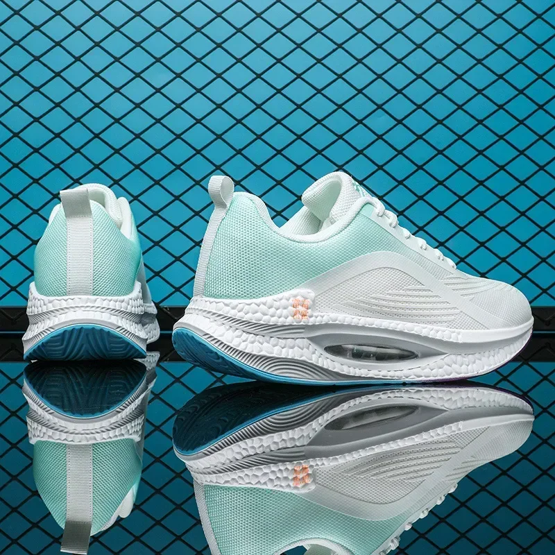 High Quality Platform Sneakers Men's Shoes Street Style Sport Basketball Running Sneakers Women Brearthable Walking Shoes Male
High Quality Platform Sneakers Men's Shoes Street Style Sport Basketball Running Sneakers Women Brearthable Walking Shoes Male