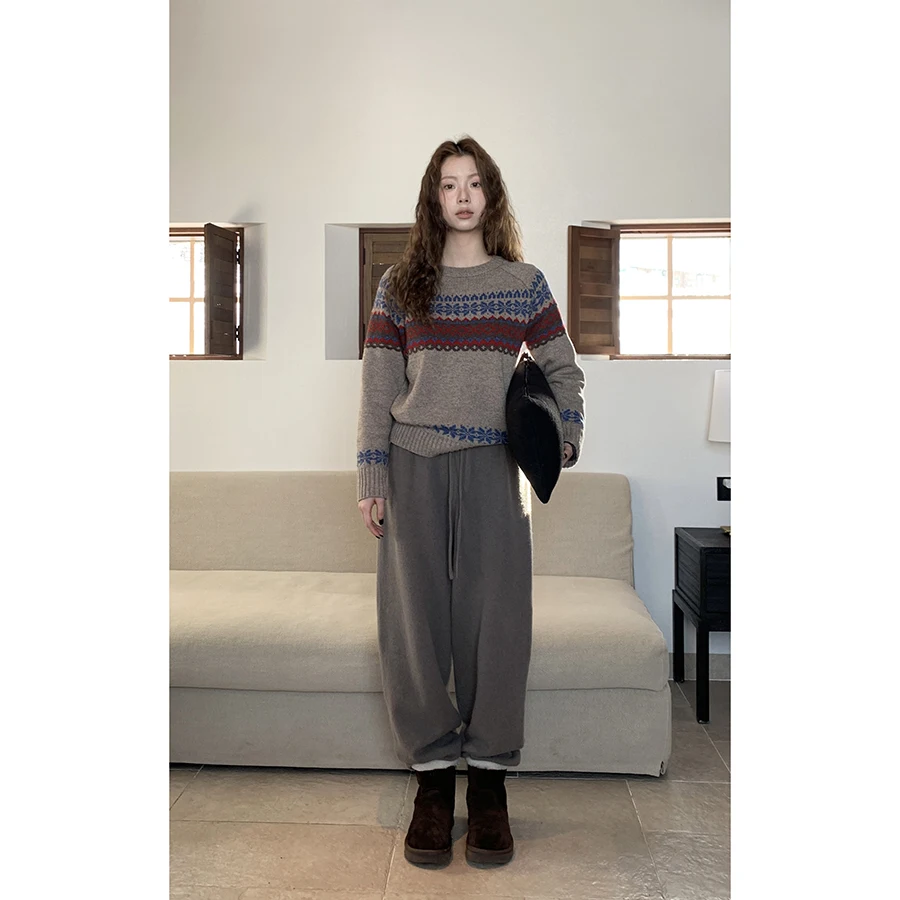 HelloooEat 100% шерстяные однотонные вязаные повседневные брюки с эластичным поясом на шнурке, универсальные длинные брюки для города
HelloooEat 100% шерстяные однотонные вязаные повседневные брюки с эластичным поясом на шнурке, универсальные длинные брюки для города