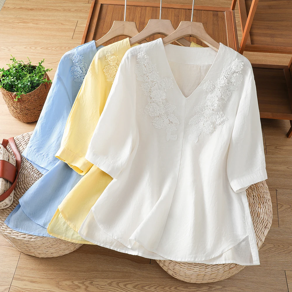 plus Size Women's T-Shirt Summer New Loose V-Neck Embroidered Short Sleeve Base Shirt Top for Mom Casual Comfortable Breathable
plus Size Women's T-Shirt Summer New Loose V-Neck Embroidered Short Sleeve Base Shirt Top for Mom Casual Comfortable Breathable