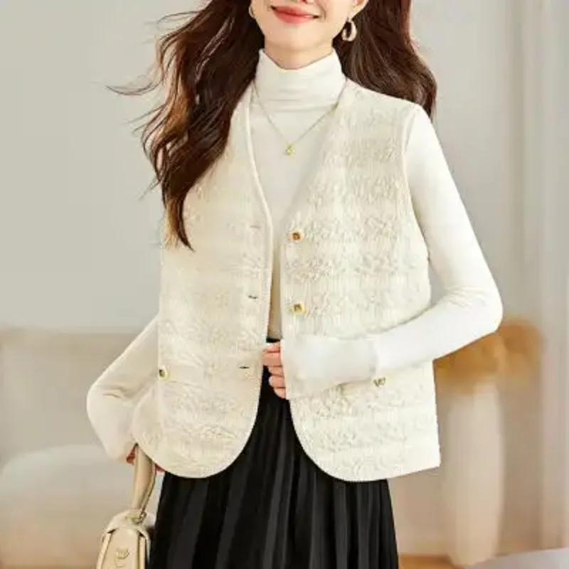 Women's Spring and Autumn Solid Color Button Cardigan Jacket Vest Wu Xiuxiu Casual Elegant Top
Women's Spring and Autumn Solid Color Button Cardigan Jacket Vest Wu Xiuxiu Casual Elegant Top